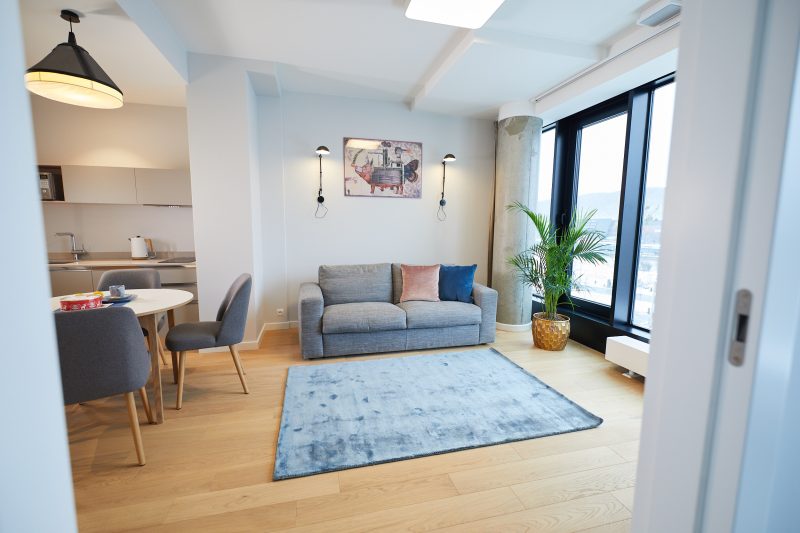 45 m²